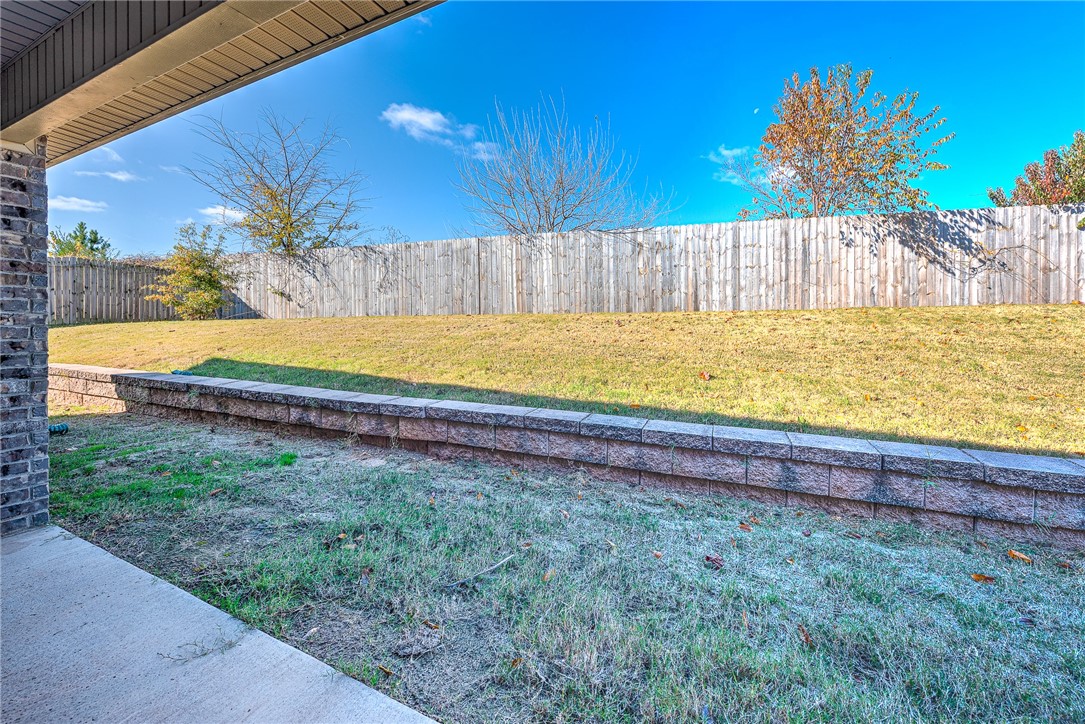 Chelsea Point II Rogers - Residential