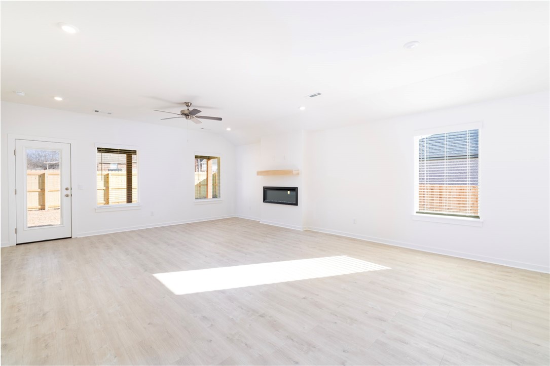 Hudson Heights S/D PH 1 - Residential Lease