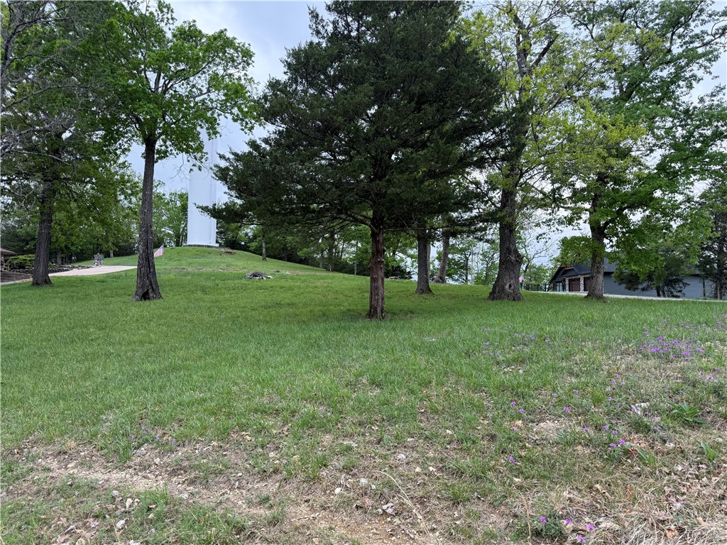 Holiday Island - Land