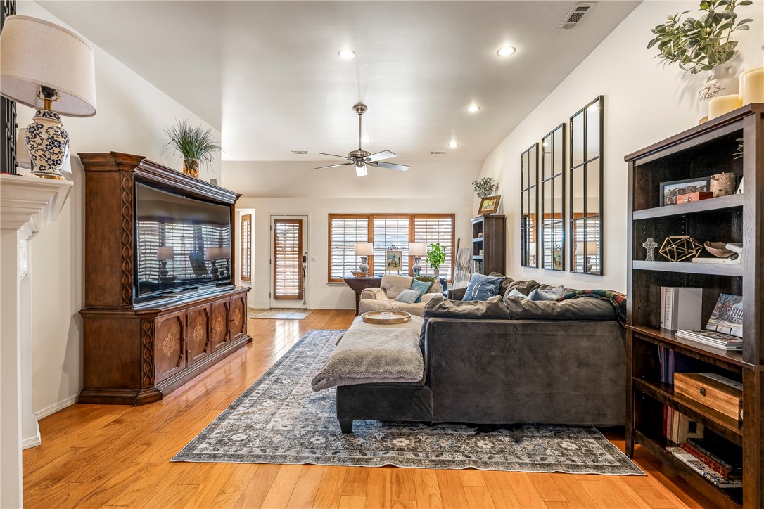 Bel Air - Residential