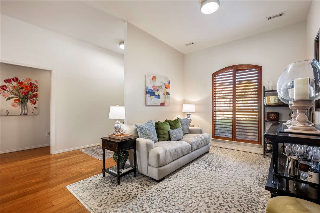 Bel Air - Residential