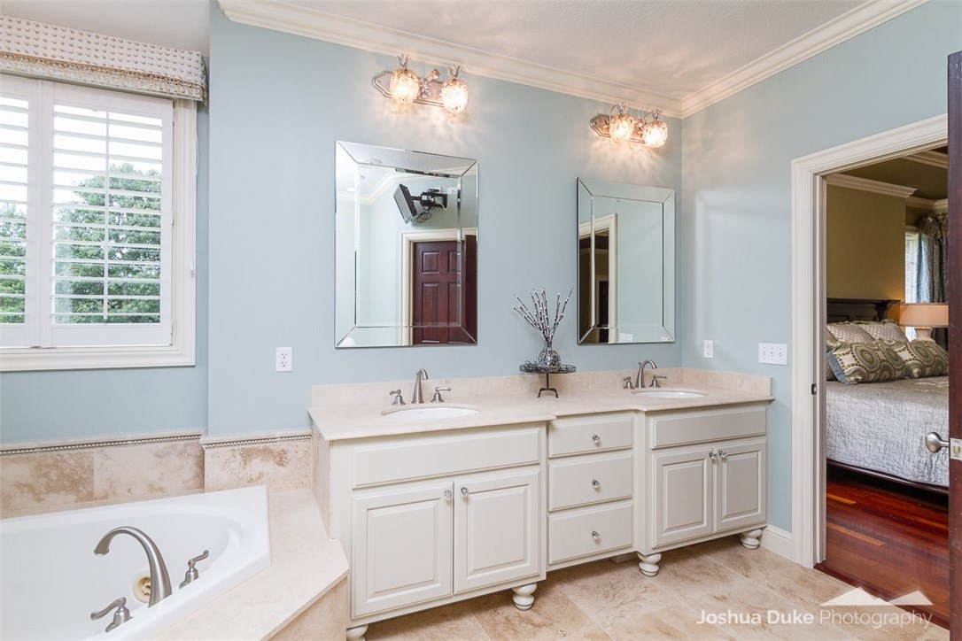 Vineyards - Residential