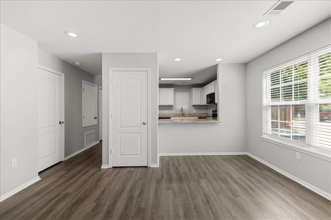 Sligo Street Condos Hpr - Residential