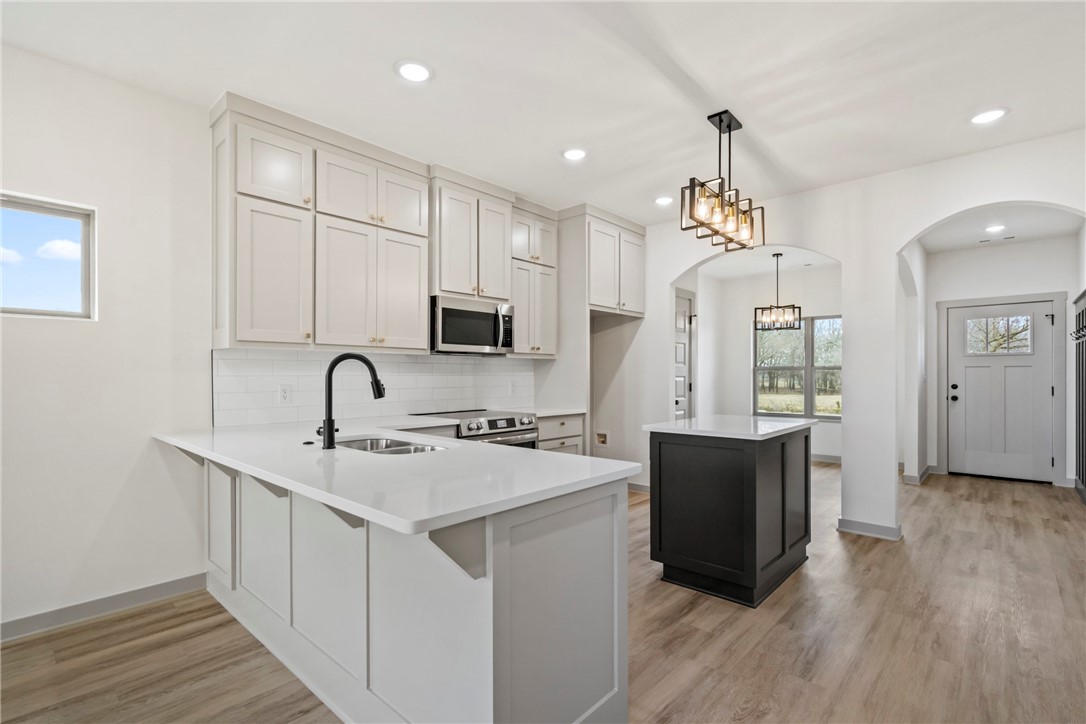 CROWDER AVENUE SUB PH 1 - Residential