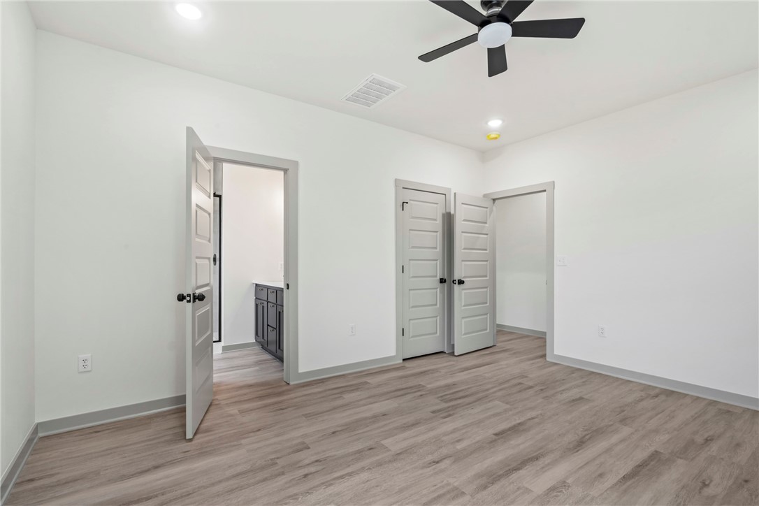 CROWDER AVENUE SUB PH 1 - Residential