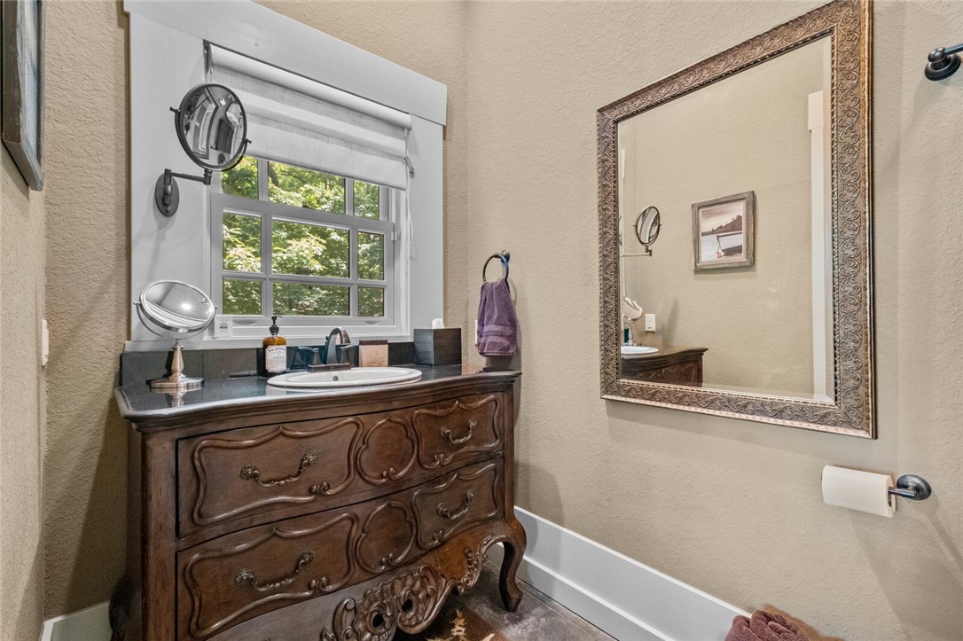 Sherwood Forest - Residential