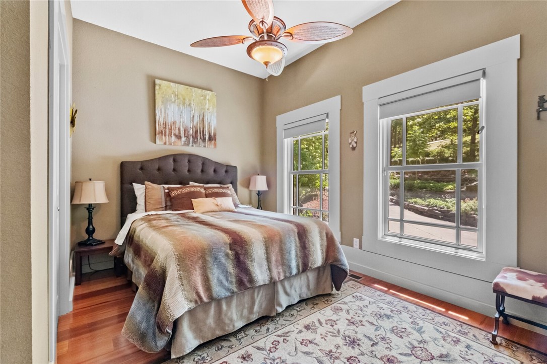 Sherwood Forest - Residential