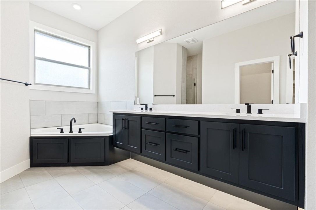 Elmdale Lake Estates - Residential