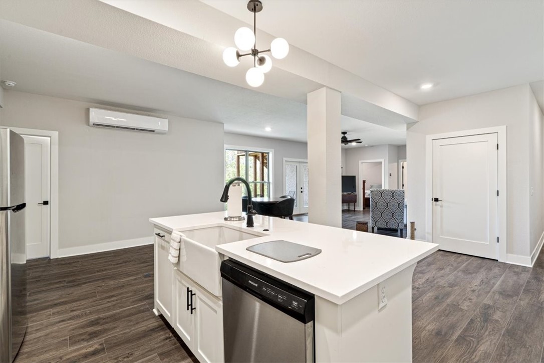 Elmdale Lake Estates - Residential