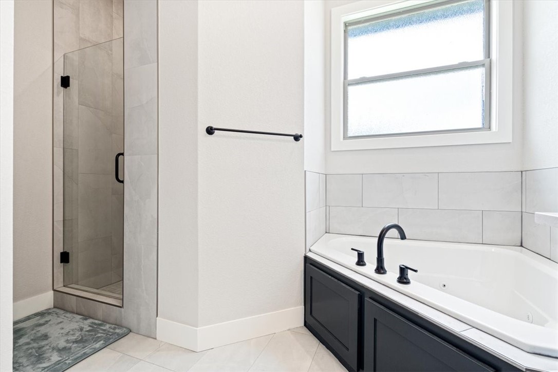 Elmdale Lake Estates - Residential