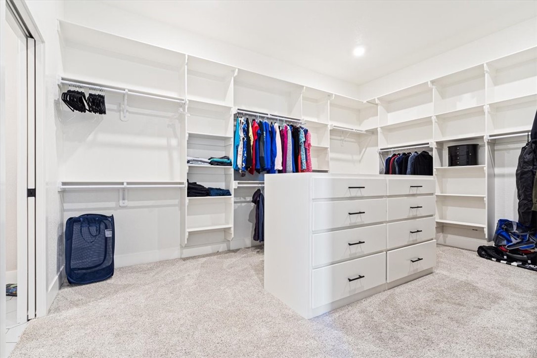 Elmdale Lake Estates - Residential