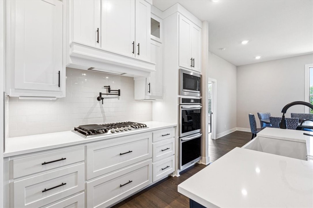 Elmdale Lake Estates - Residential