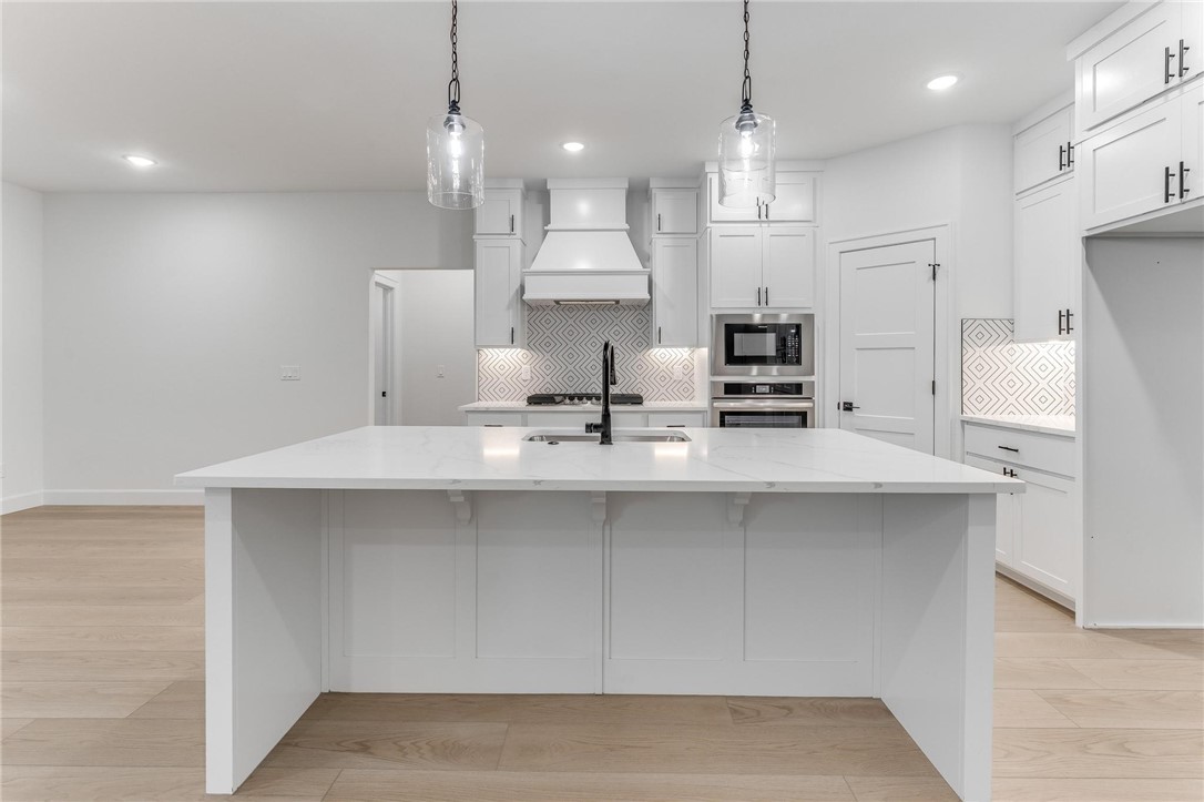 Brier Hill Sub Ph I Bentonville - Residential Lease