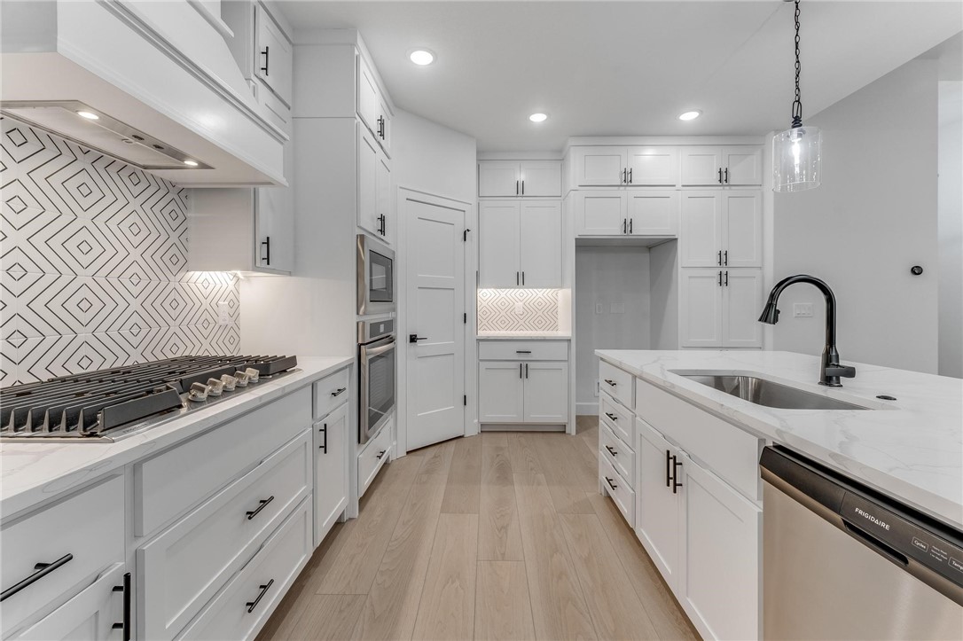 Brier Hill Sub Ph I Bentonville - Residential Lease