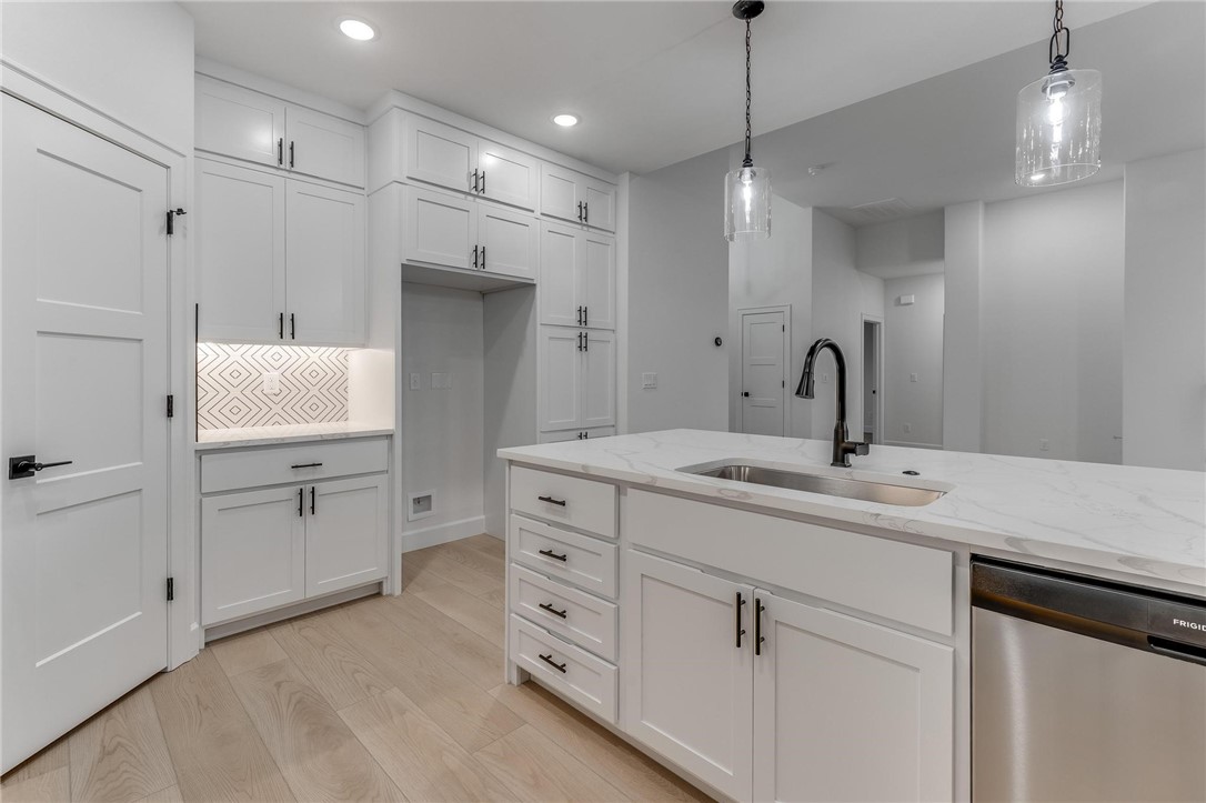 Brier Hill Sub Ph I Bentonville - Residential Lease