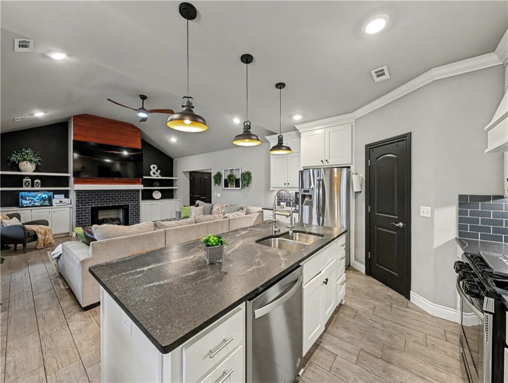 Ashmore Landing - Residential