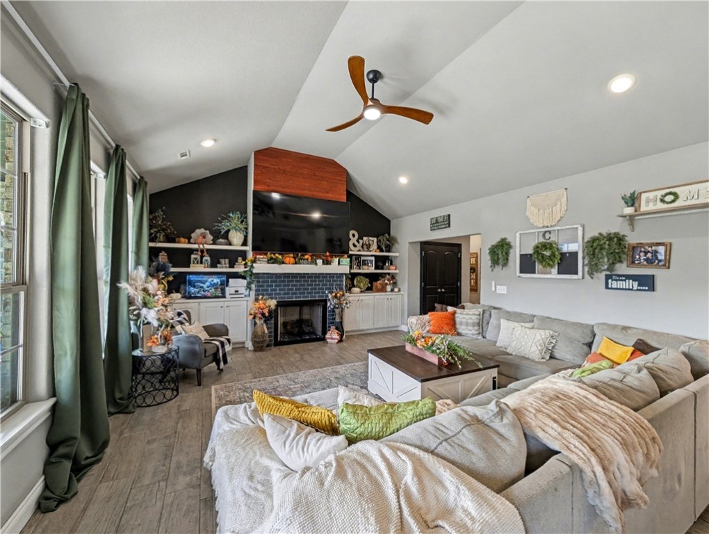 Ashmore Landing - Residential