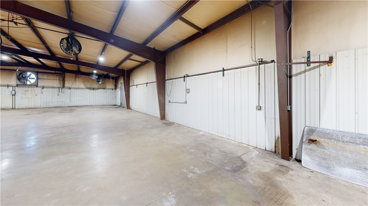 Sunset Indust Park Rep - Commercial Lease