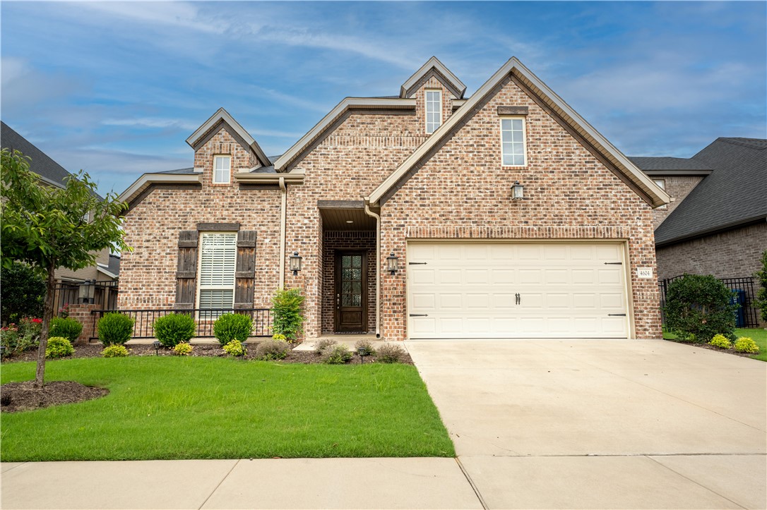 Welcome to your next home. This bright 4 bed 3 bath home is a very open concept with split bedroom plan. Lots of room to spread out in the abundant living area. Granite countertops with Stainless appliances in the beautiful kitchen. Large walk in closet in the main bedroom/bath with tub and shower. Cover back patio looking out at the gorgeous manicured lawn with lawn care included. Refrigerator included. Background and Credit check required