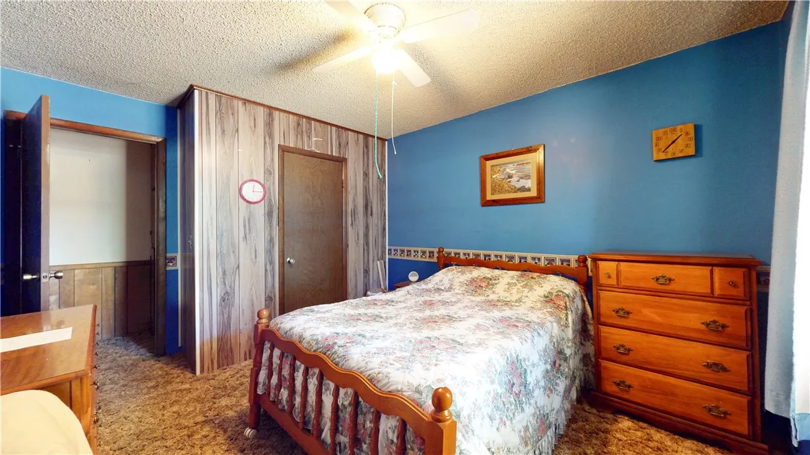 Fayetteville, Arkansas 72704, United States, 3 Bedrooms Bedrooms, ,2 BathroomsBathrooms,Residential,Active,242639