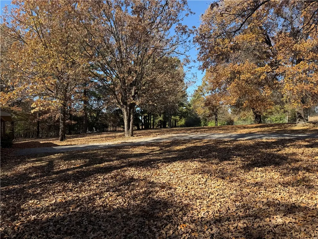 Fayetteville, Arkansas 72704, United States, 3 Bedrooms Bedrooms, ,2 BathroomsBathrooms,Residential,Active,242639