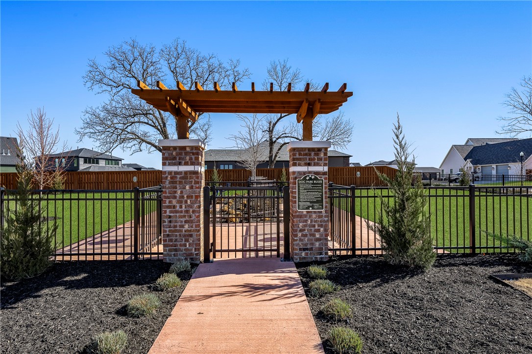 Aurora Sub Ph I Bentonville - Residential