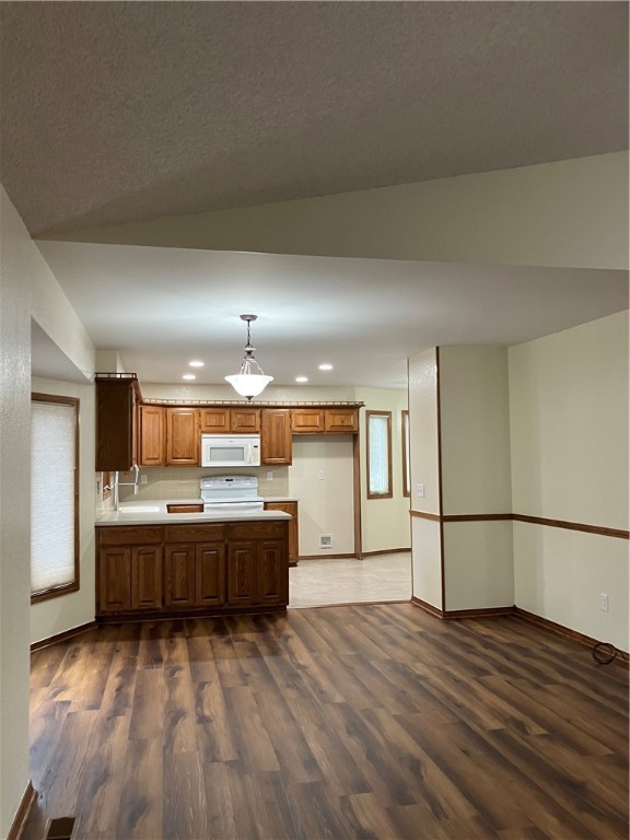 Kingswood Sub Bvv - Residential Lease