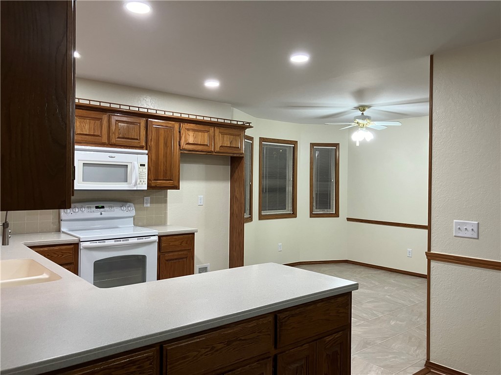 Kingswood Sub Bvv - Residential Lease