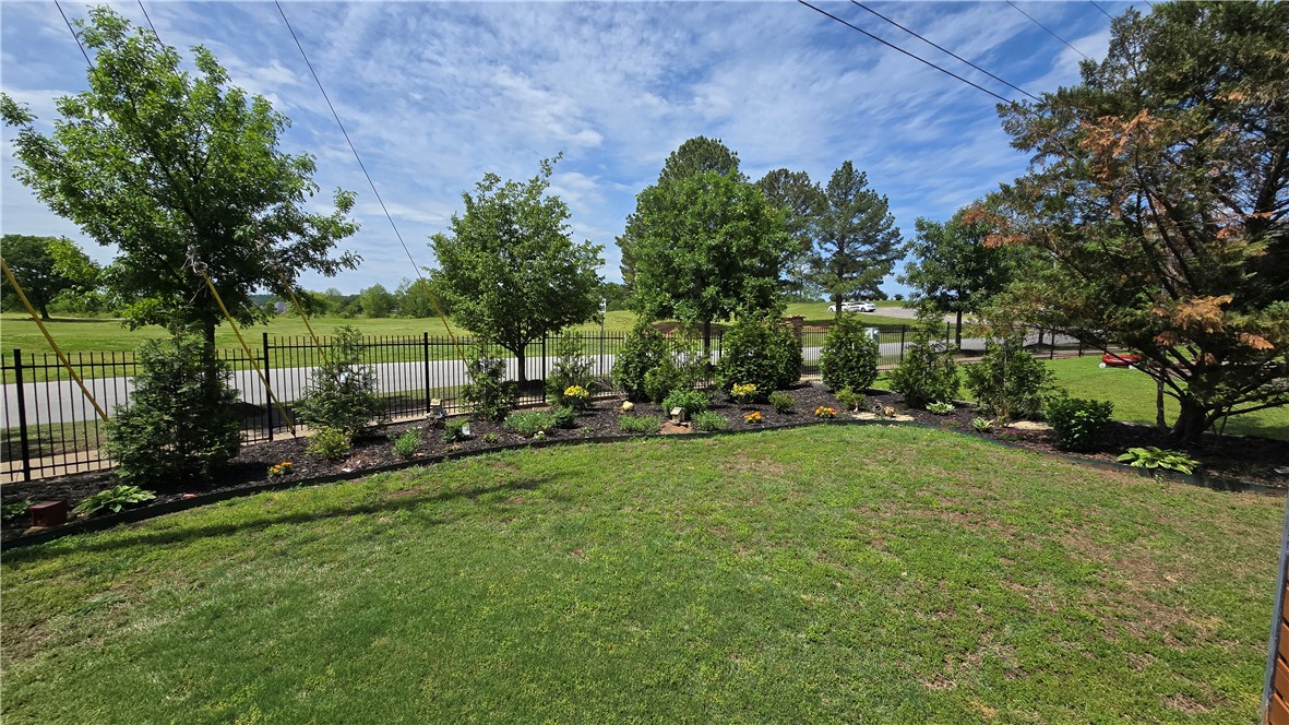 Crescent Lake - Residential