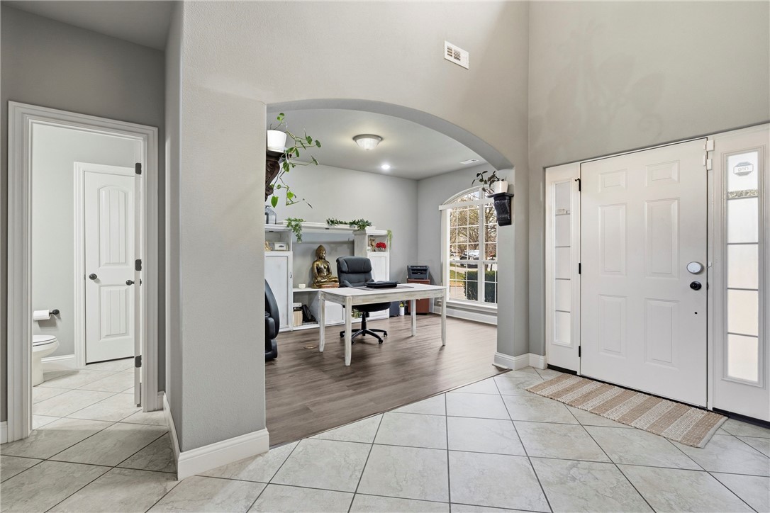 Crescent Lake - Residential