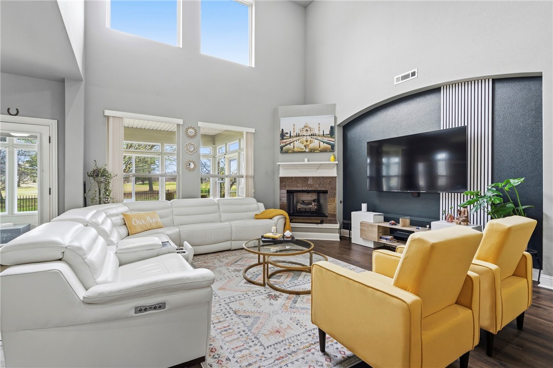 Crescent Lake - Residential