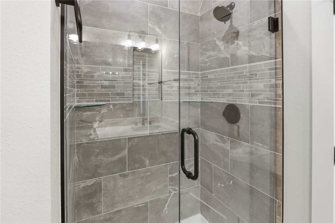 Legendary - Residential