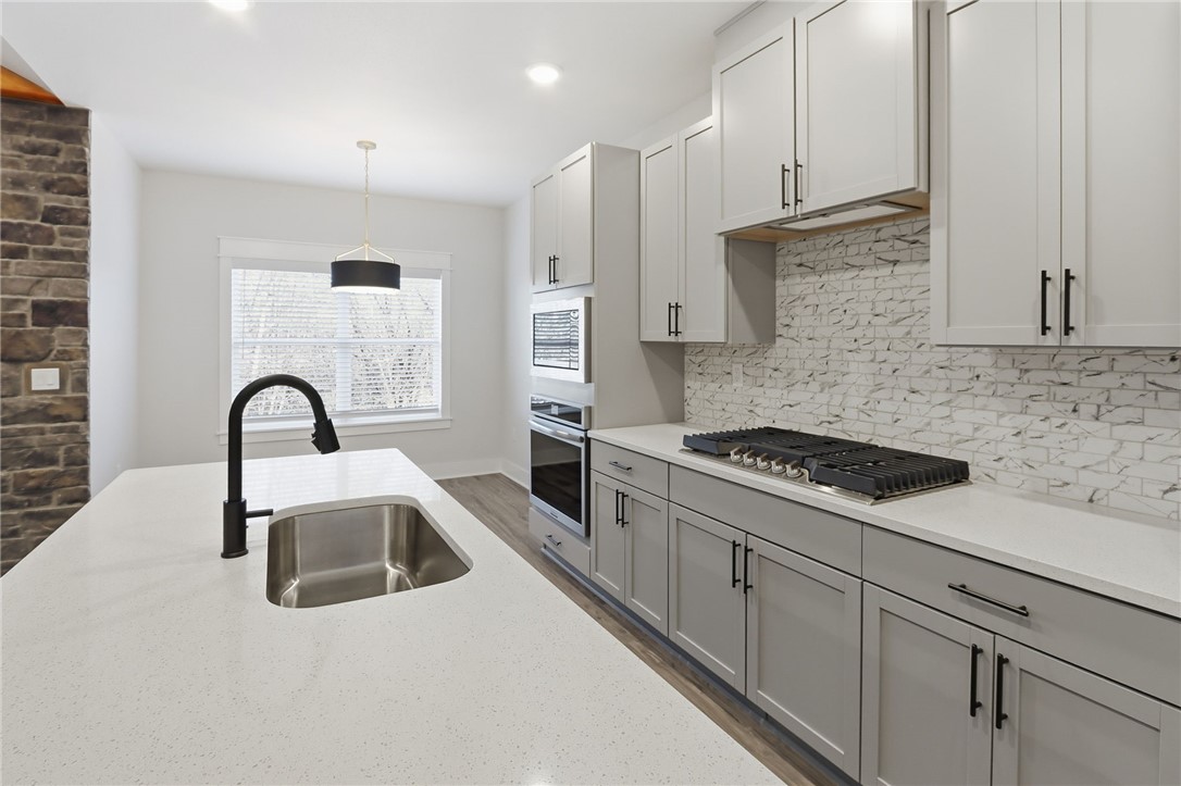 Legendary - Residential