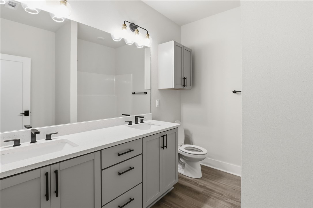 Legendary - Residential