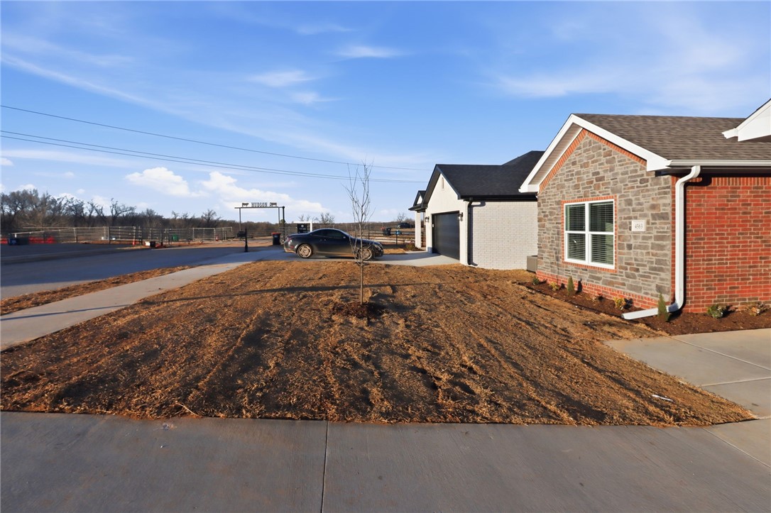 Legendary - Residential