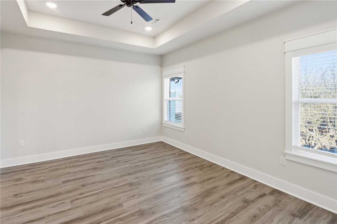 Legendary - Residential