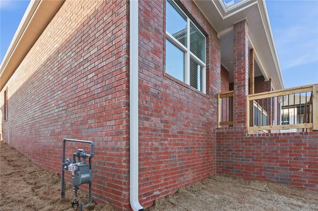 Legendary - Residential