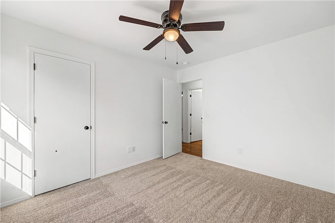 CARRIAGE SQUARE COURT HPR-BENTONVILLE - Residential