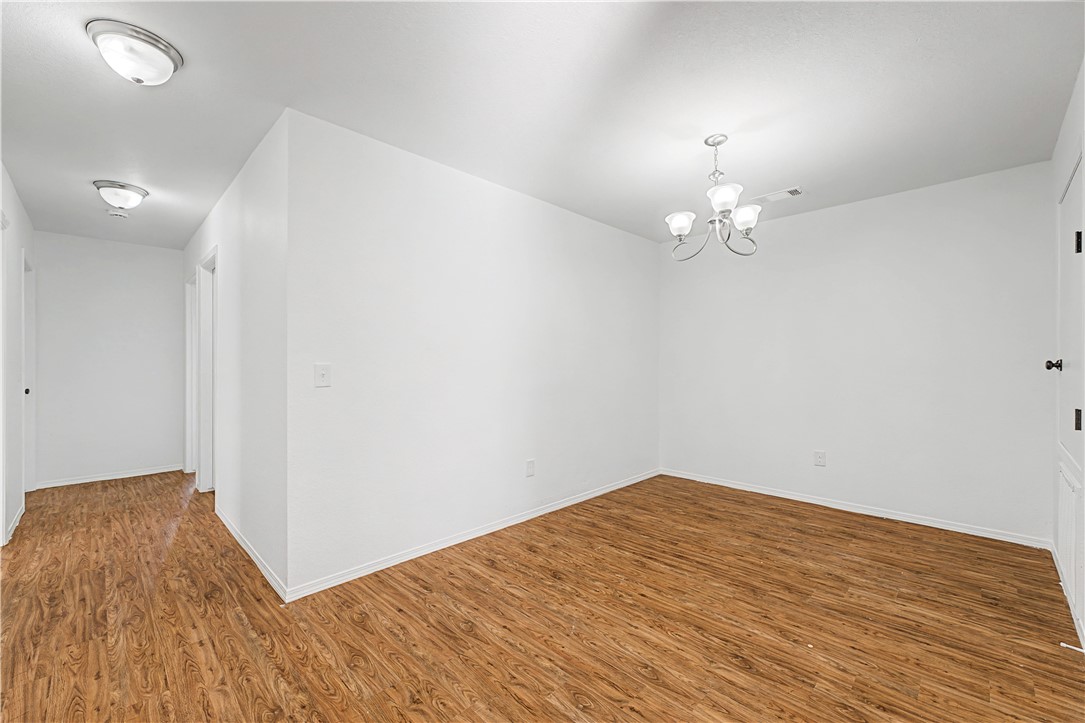 CARRIAGE SQUARE COURT HPR-BENTONVILLE - Residential