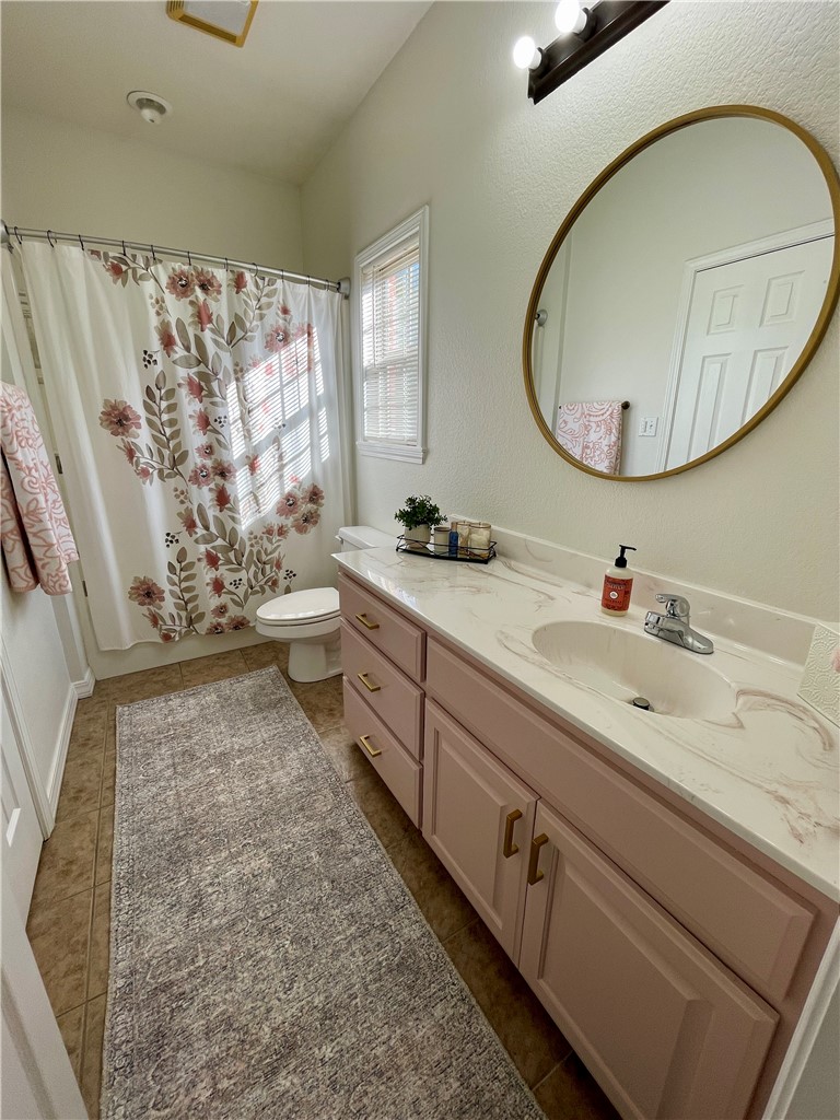 COVE LANDING PHASE IV - Residential