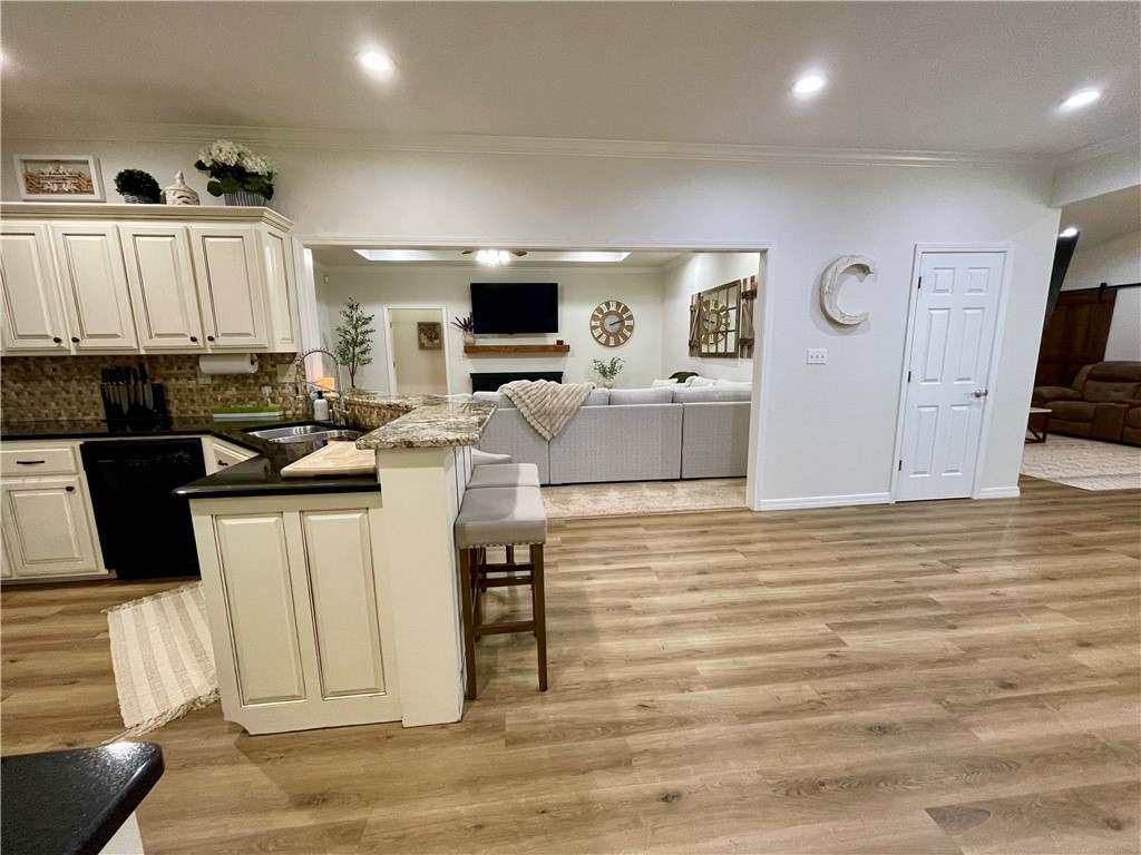 COVE LANDING PHASE IV - Residential