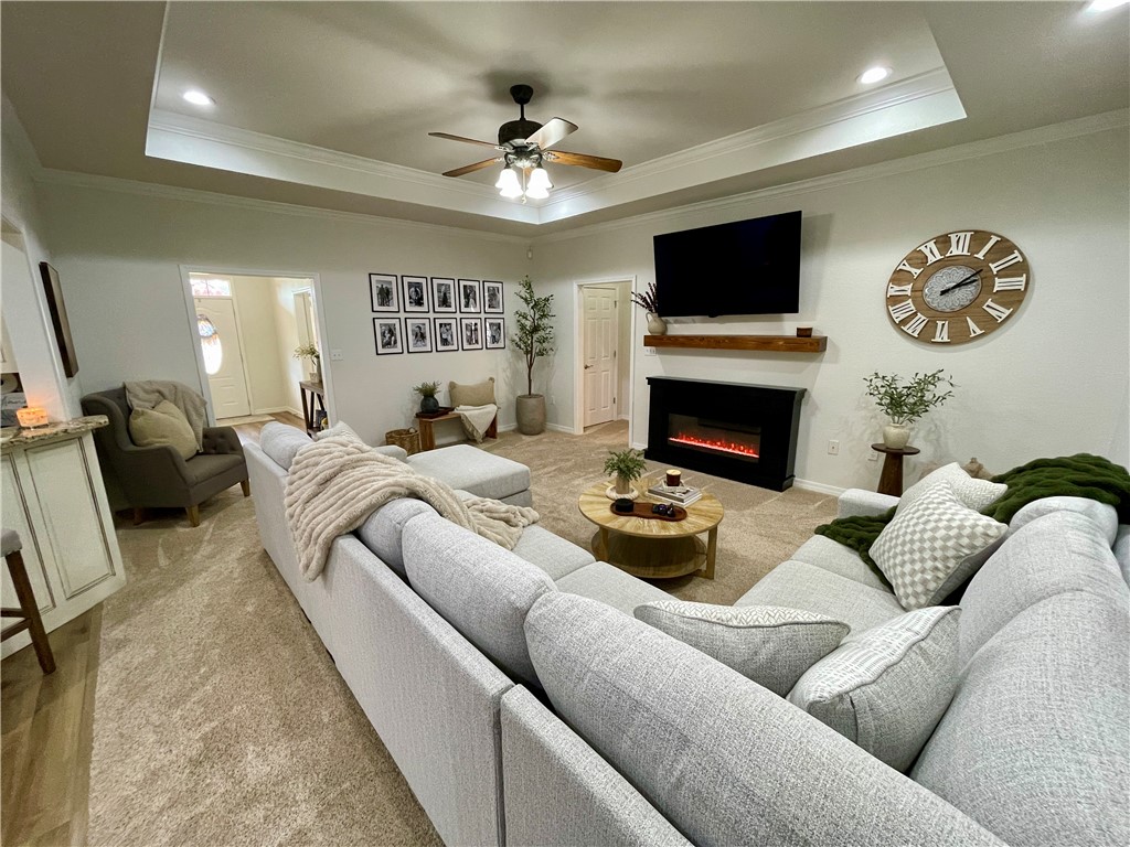 COVE LANDING PHASE IV - Residential