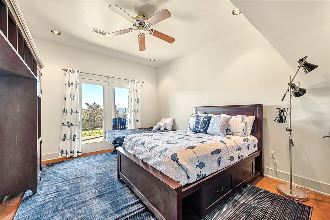 Del Lago Estates - Residential