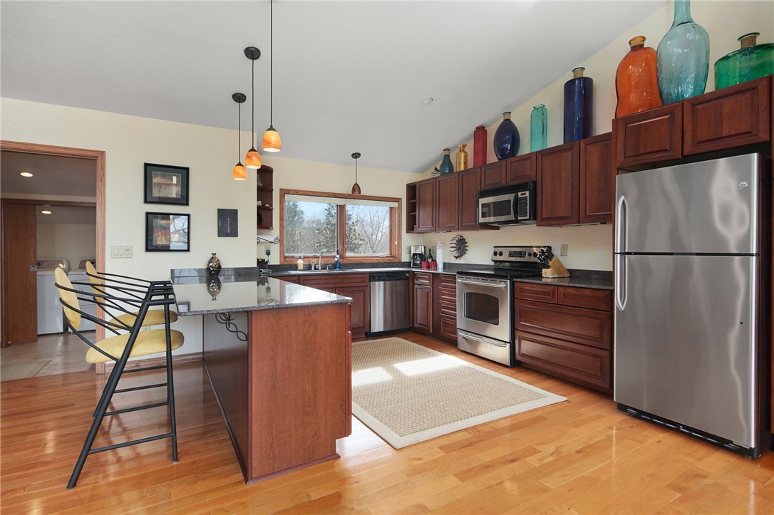 Lisa Capri And Pine Ridge - Residential