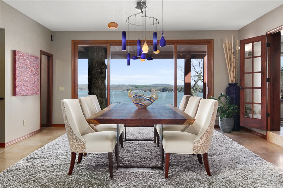 Lisa Capri And Pine Ridge - Residential