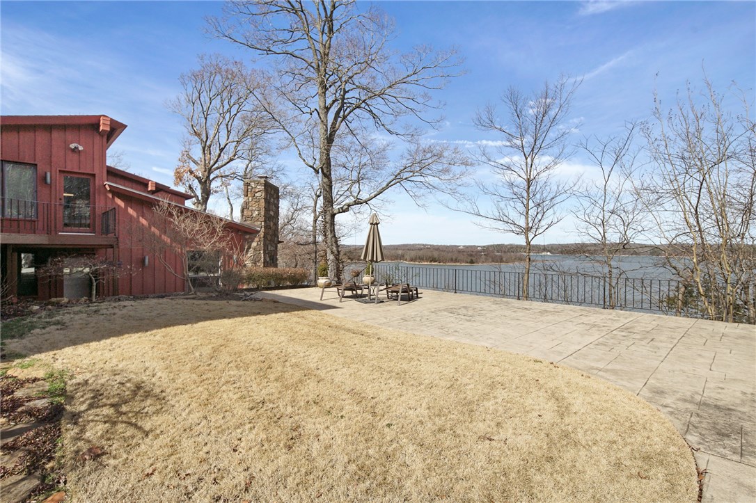 Lisa Capri And Pine Ridge - Residential