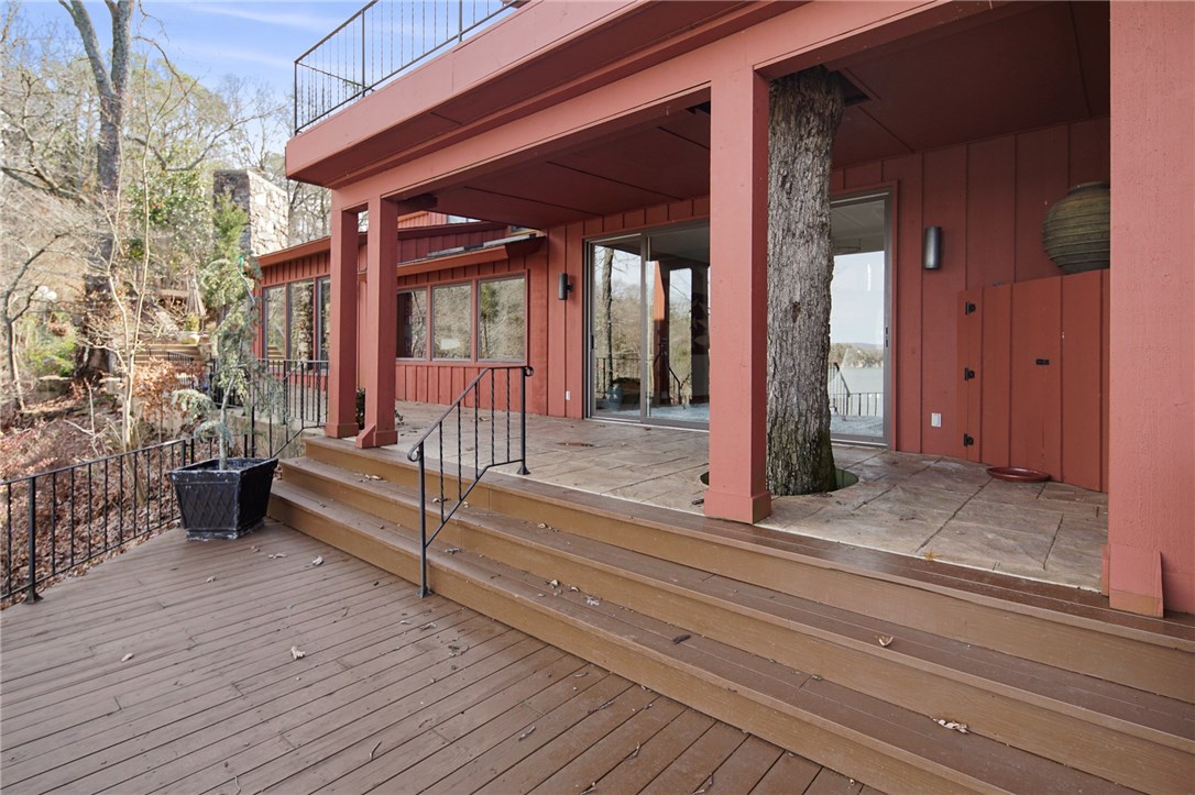 Lisa Capri And Pine Ridge - Residential