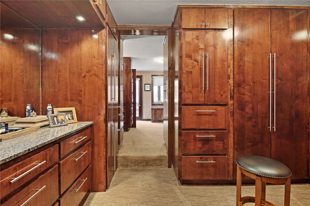 Lisa Capri And Pine Ridge - Residential