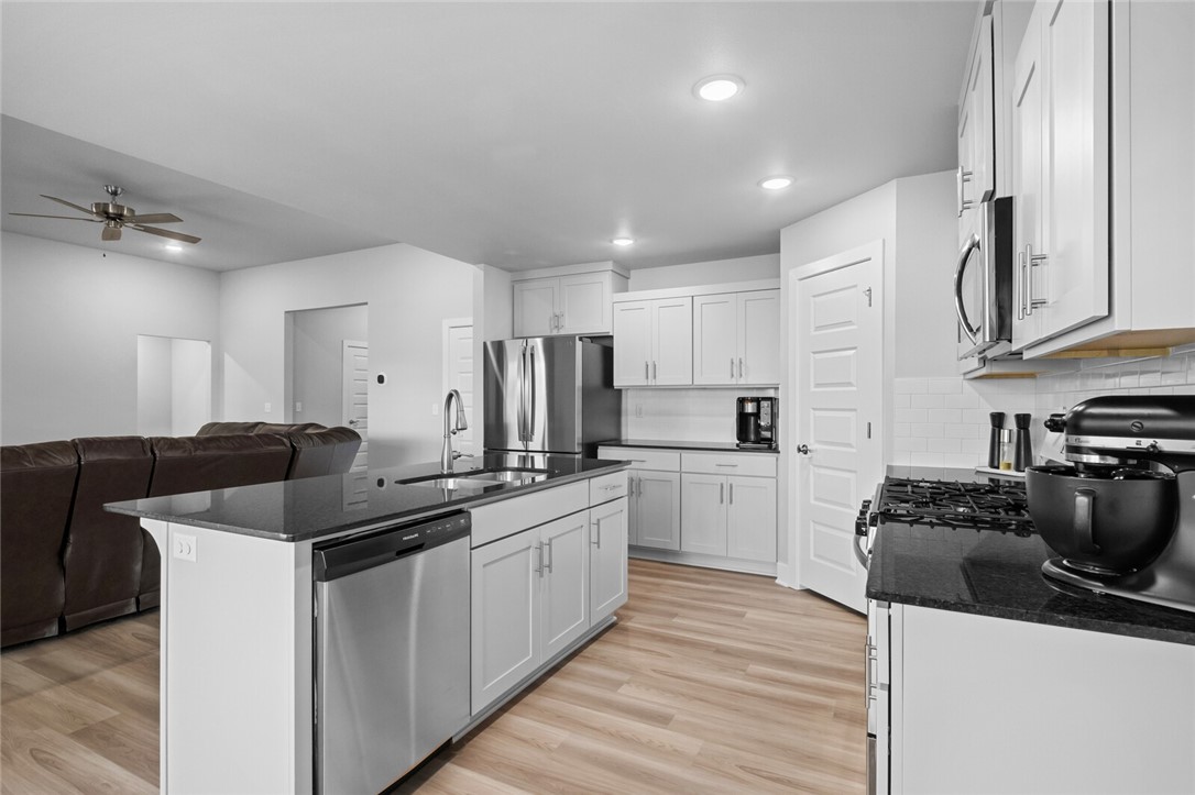 Snyder Grove Sub Ph 2 3 4 - Residential
