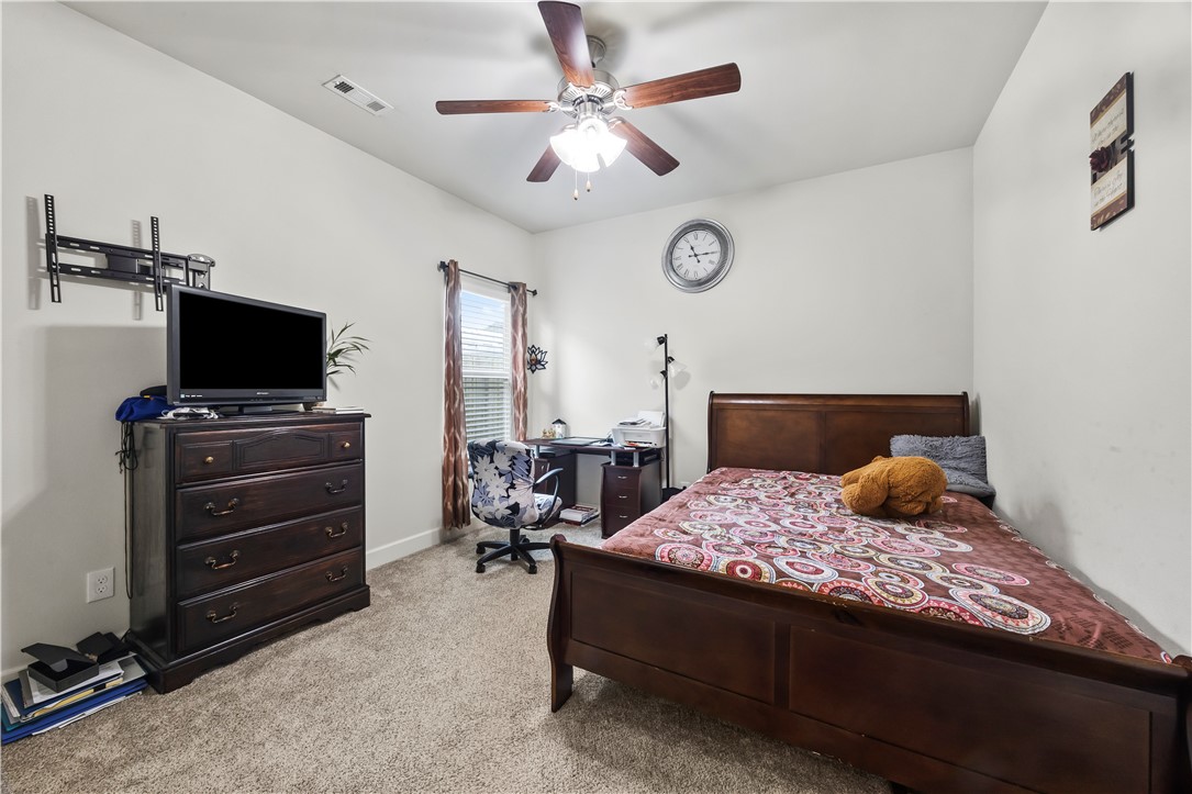 MAPLE ESTATES PH IA-CENTERTON - Residential Lease